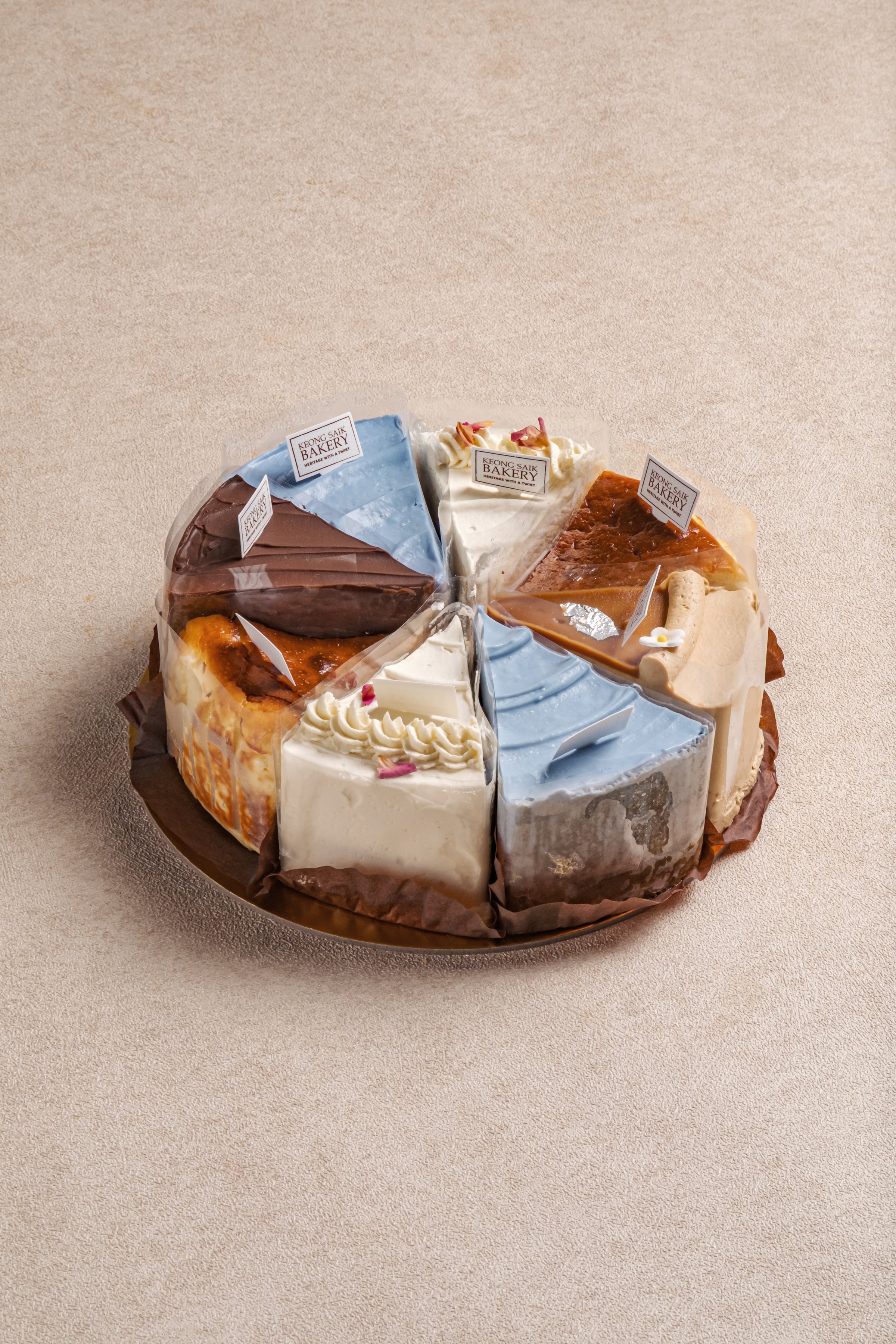 Cake Assortment (8 slices)