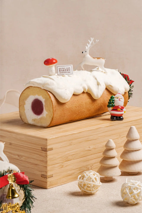 Strawberry Cheese Log Cake
