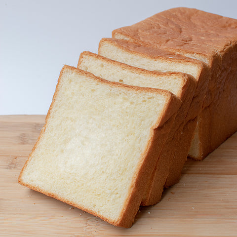 Shokupan (Japanese Milk Loaves)